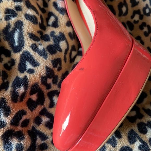 Vince Camuto patent leather platform sling back pumps - Picture 2 of 3